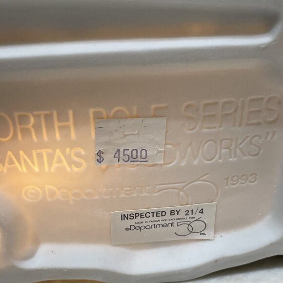 Vintage Dept 56 North Pole Series SANTA'S WOODWORKS 56286 Lighted Building 1993 - Picture 11 of 14